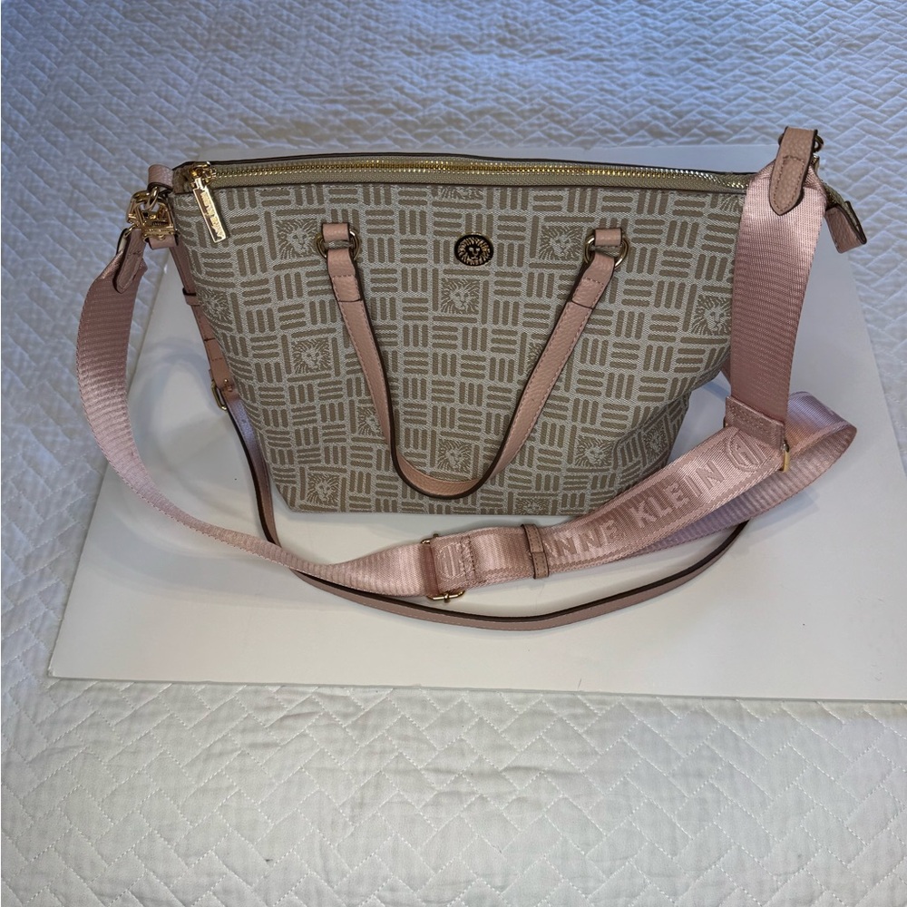 Anne Klein Tan/Pink Handbag/Crossbody Bag